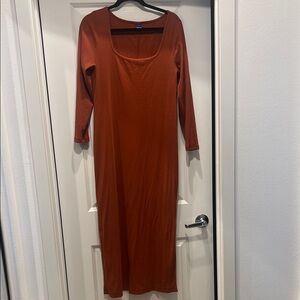Old Navy Long Sleeve Maxi Dress in Rust Orange